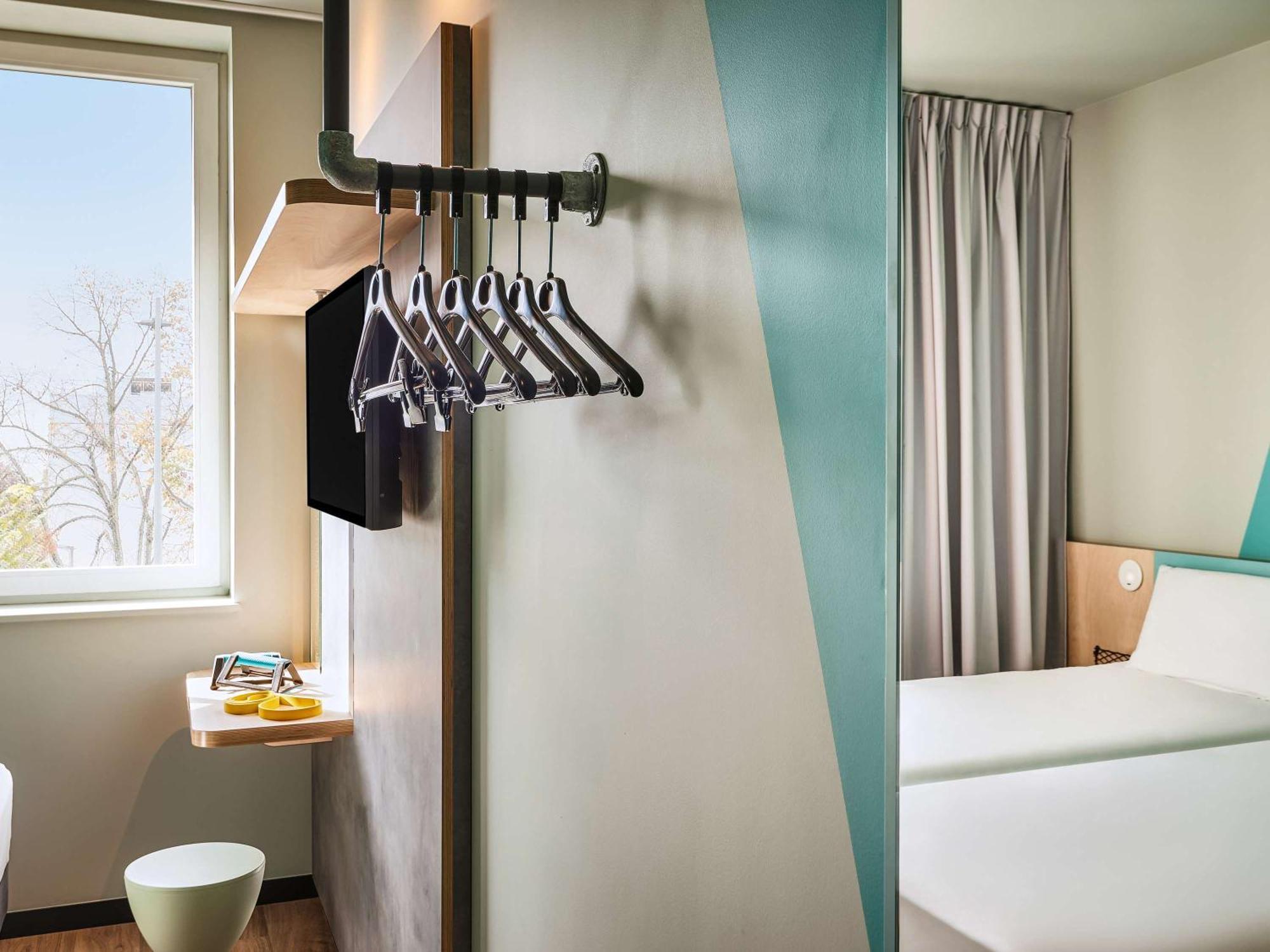 Hotel Ibis Budget Nancy Centre Exteriör bild